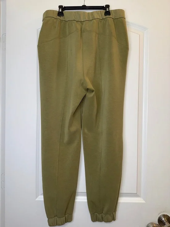 Lululemon Softstreme Relaxed High-Rise Pant - Picture 2 of 5